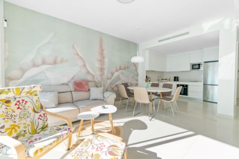 Apartment for sale in Torrevieja, Alicante, Spain 3 bedrooms, 86 sq.m. No. 179752 - photo 4