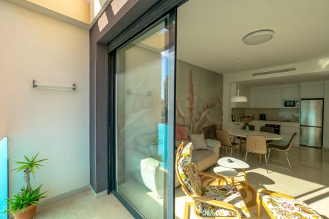 Apartment for sale in Torrevieja, Alicante, Spain 3 bedrooms, 86 sq.m. No. 179752 - photo 18