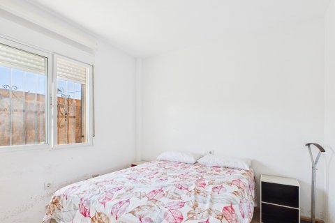 Villa for sale in Los Urrutias, Murcia, Spain 4 bedrooms,  No. 164485 - photo 4