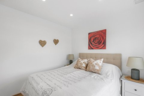 Apartment for sale in Los Alcazares, Murcia, Spain 2 bedrooms,  No. 164483 - photo 4