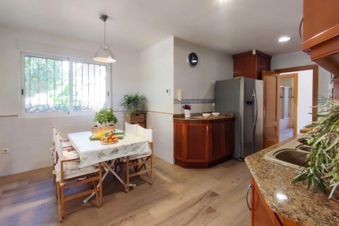 Villa en venta en Alicante, España 4 dormitorios, 264 m2 No. 186937 - foto 8