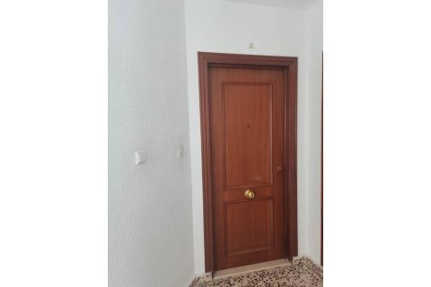 Apartment à vendre à Alicante, Espagne, 3 chambres, 80 m2 No. 186941 - photo 7