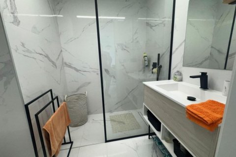 Apartment à vendre à Guardamar del Segura, Alicante, Espagne, 2 chambres, 87 m2 No. 186939 - photo 21