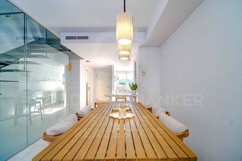 Kaupunkipientalo myytävänä Javea, Alicante, Espanja, 3 makuuhuonetta, 159 m2 No. 157892 - kuva 3