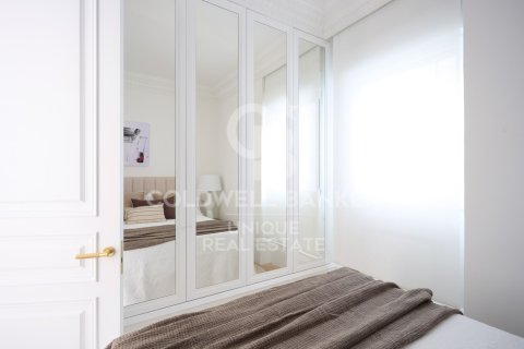 Apartamento en venta en Madrid, España 3 dormitorios, 90 m2 No. 157887 - foto 11