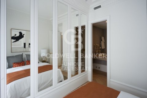 Apartamento en venta en Madrid, España 3 dormitorios, 90 m2 No. 157887 - foto 17
