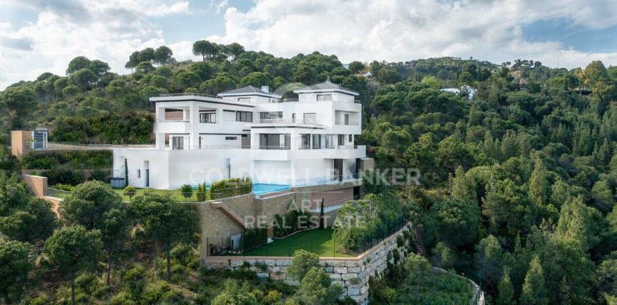 Villa a Benahavis, Malaga, Spagna 12 camere da letto, 1339 mq. N° 157890