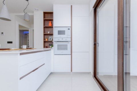 Bungalowi myytävänä Torrevieja, Alicante, Espanja, 3 makuuhuonetta, 70 m2 No. 171102 - kuva 10