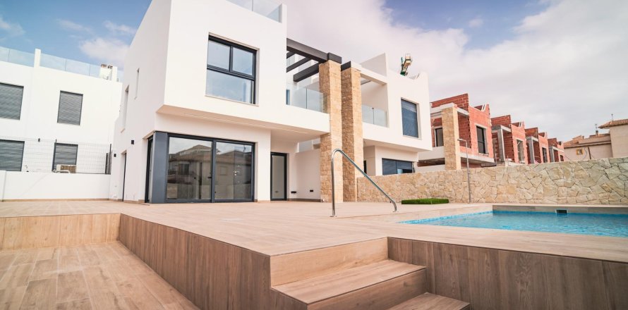 Villa en Orihuela, Alicante, España 4 dormitorios, 121 m2 No. 171108