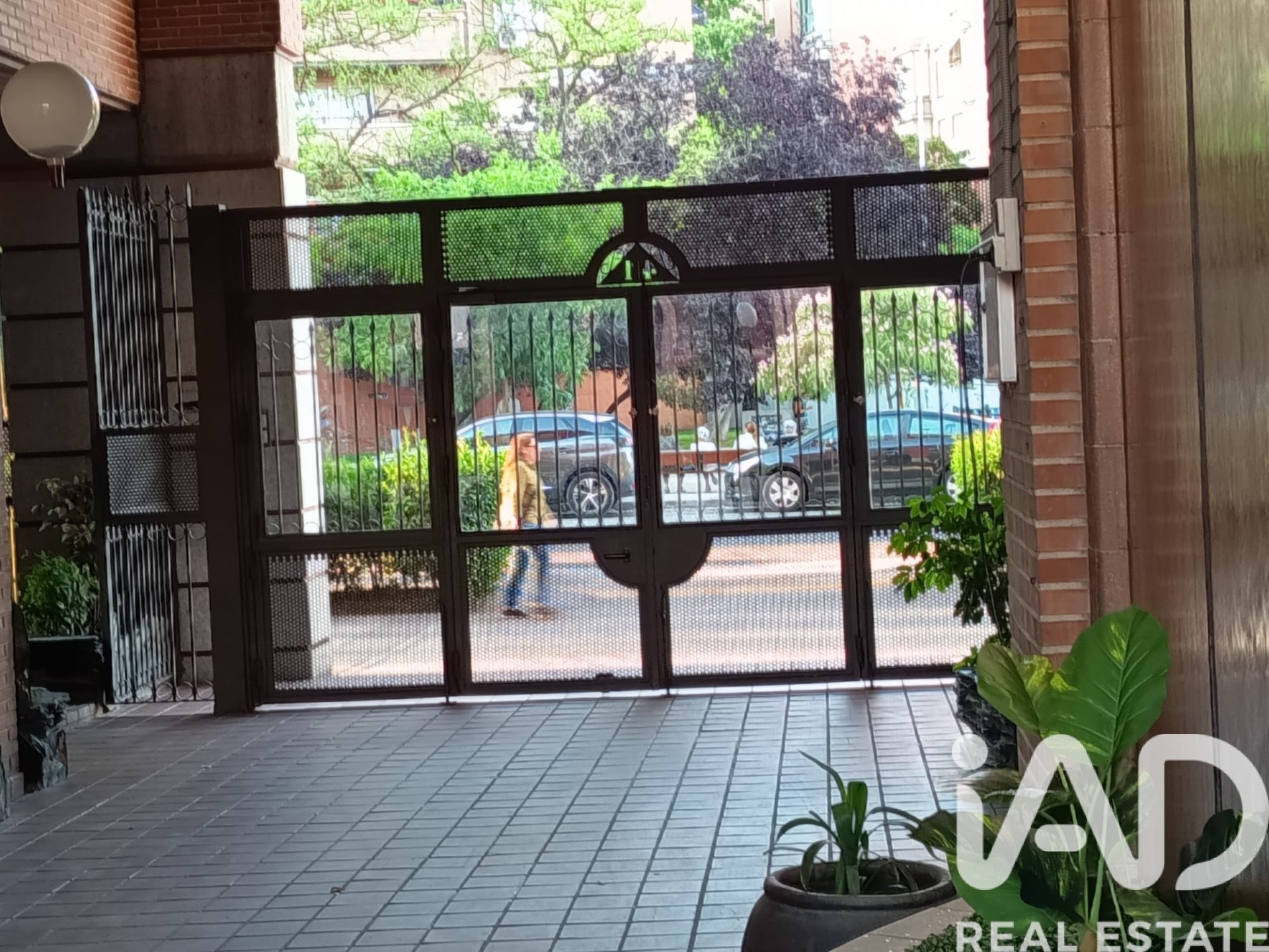 Garage in Madrid, Spanien 15 m2 Nr. 195124