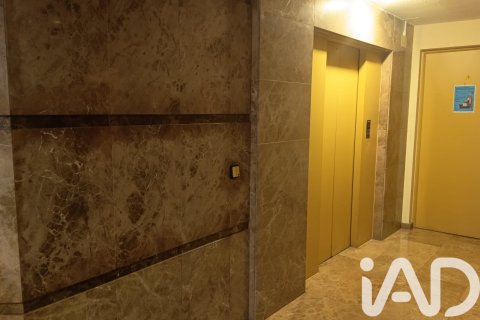 Garage à vendre à Madrid, Espagne, 15 m2 No. 195124 - photo 12