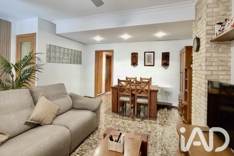 Townhouse à vendre à Sagunto, Valencia, Espagne, 5 chambres, 161 m2 No. 195119 - photo 7