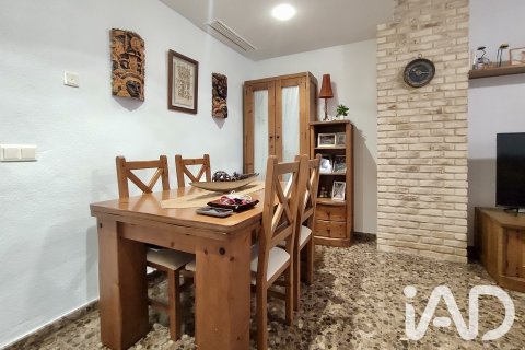 Townhouse à vendre à Sagunto, Valencia, Espagne, 5 chambres, 161 m2 No. 195119 - photo 8