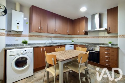 Townhouse à vendre à Sagunto, Valencia, Espagne, 5 chambres, 161 m2 No. 195119 - photo 9