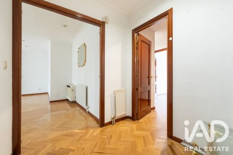 Продажа квартиры в Мадрид, Испания 3 спальни, 148м2 №195120 - фото 14