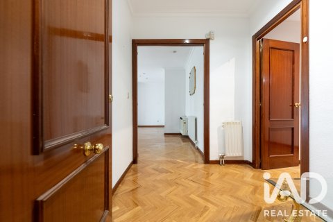 Продажа квартиры в Мадрид, Испания 3 спальни, 148м2 №195120 - фото 8