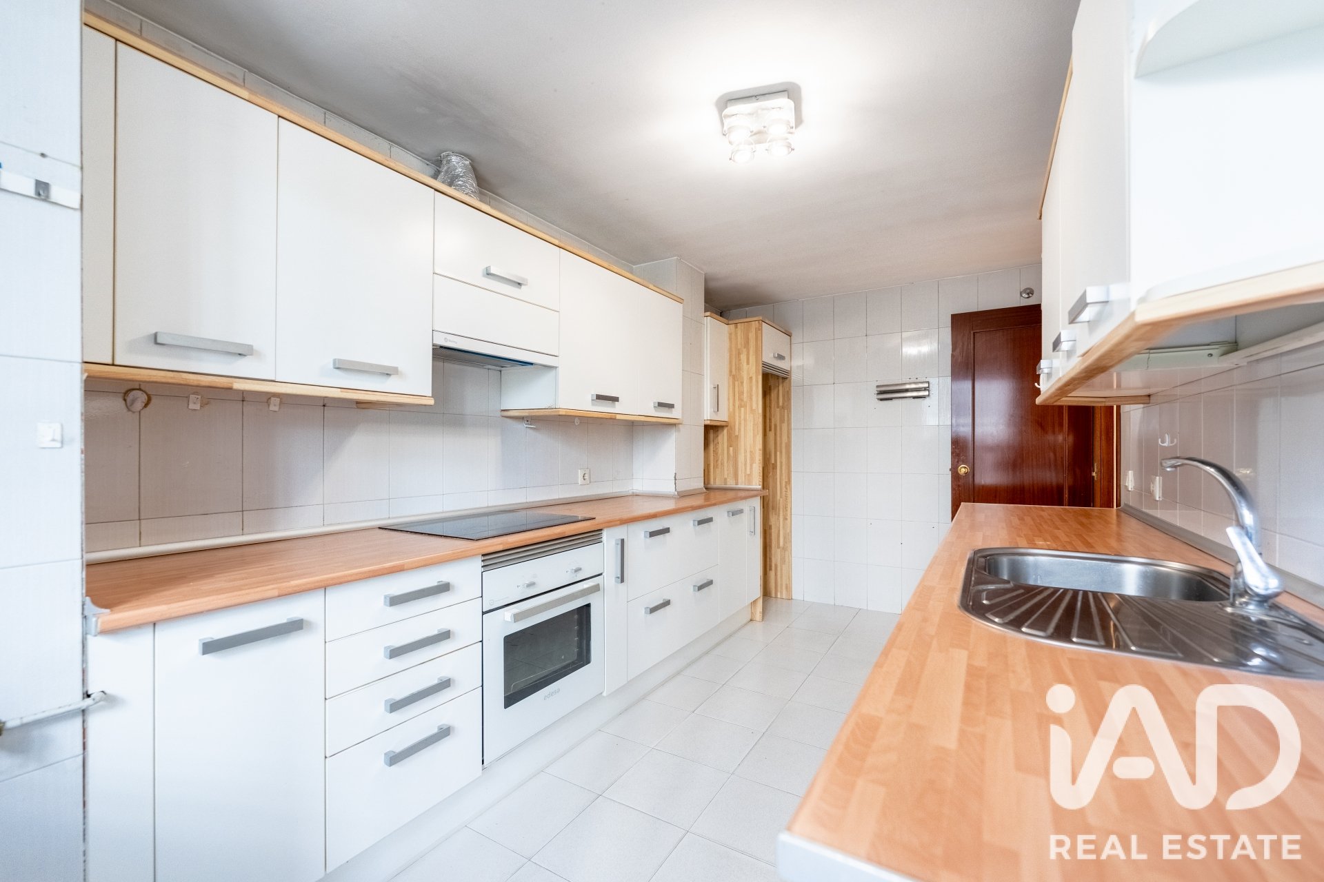 Apartament w Madrid, Hiszpania 3 sypialnie, 148 mkw. nr 195120