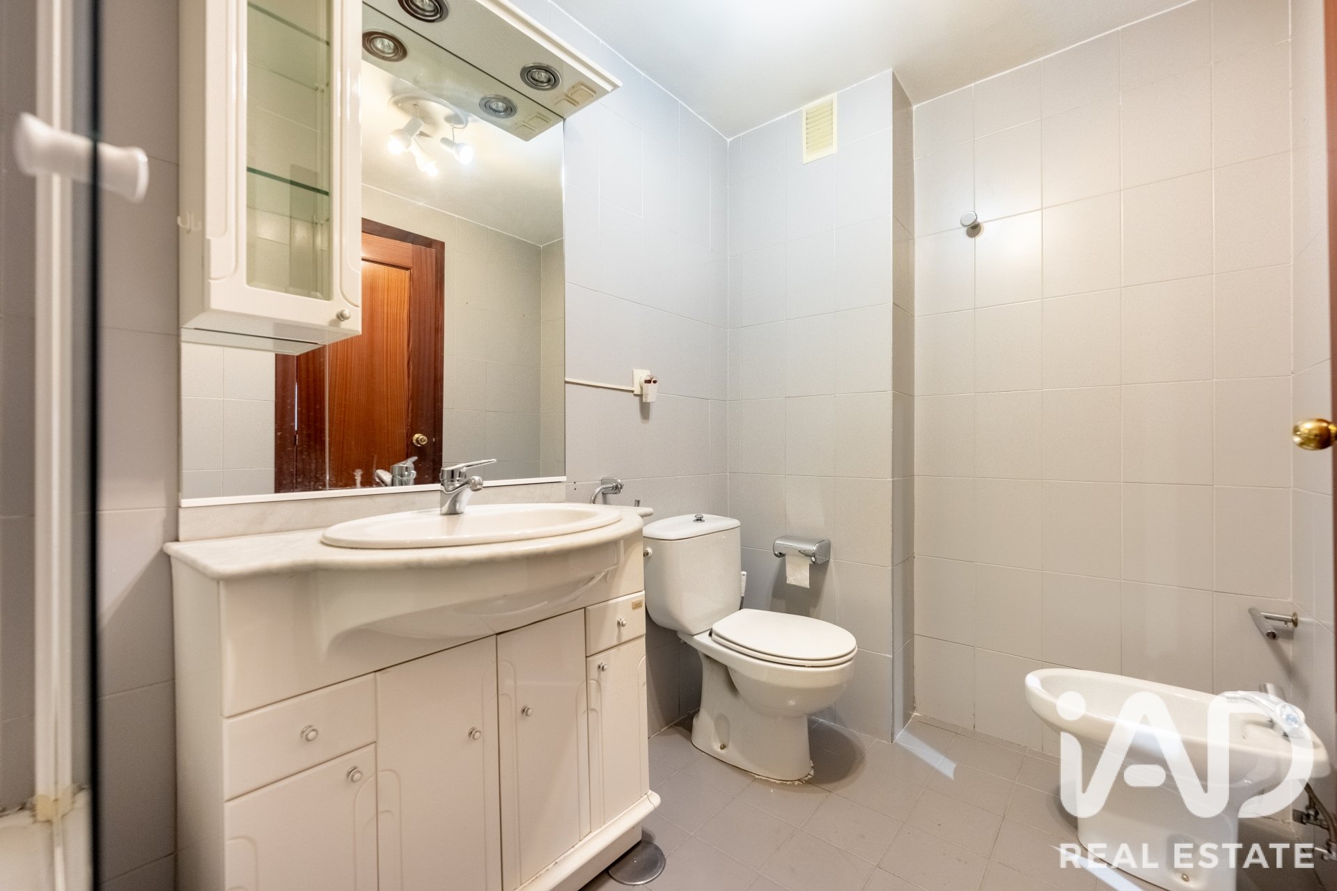 Apartament w Madrid, Hiszpania 3 sypialnie, 148 mkw. nr 195120