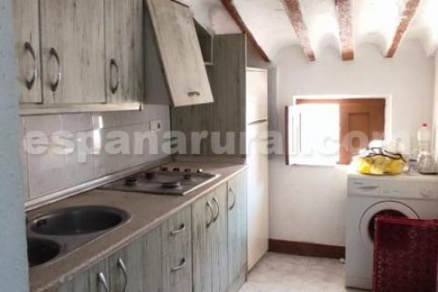 House for sale in Macael, Almeria, Spain 5 bedrooms, 320 sq.m. No. 184061 - photo 6