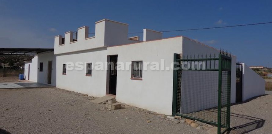 House in Cuevas del Almanzora, Almeria, Spanien 2 Schlafzimmer, 133 m2 Nr. 184056