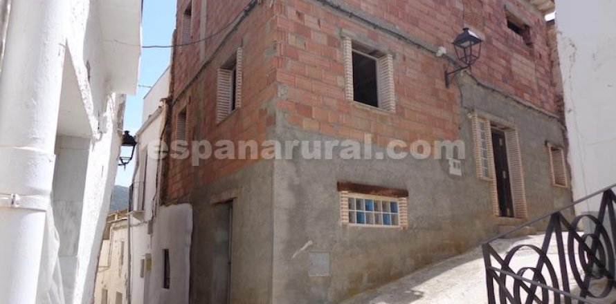 House in Seron, Almeria, Spain 3 bedrooms, 120 sq.m. No. 184059