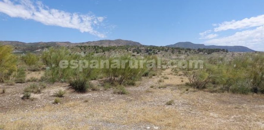 Land plot à Tijola, Almeria, Espagne No. 184062