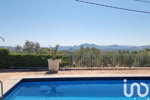 Hus till salu i Sax, Alicante, Spanien 4 sovrum, 291 kvm. Nr. 153038 - foto 7