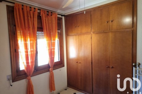 Hus till salu i Sax, Alicante, Spanien 4 sovrum, 291 kvm. Nr. 153038 - foto 14