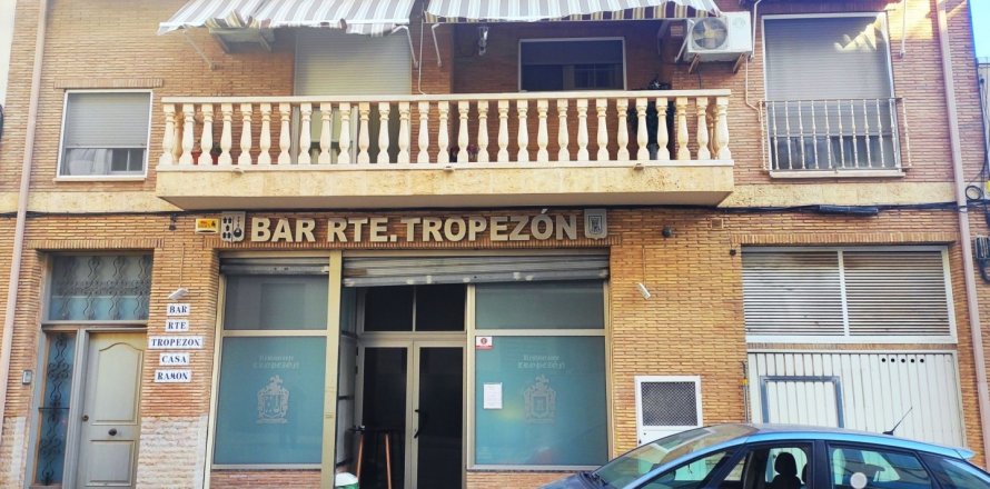 Cafe / restaurant in Almenara, Castellon, Spanien 2 Schlafzimmer, 352 m2 Nr. 153032