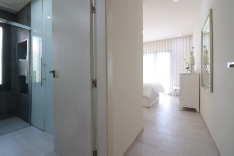 Villa till salu i Algorfa, Alicante, Spanien 3 sovrum, 127 kvm. Nr. 146598 - foto 16