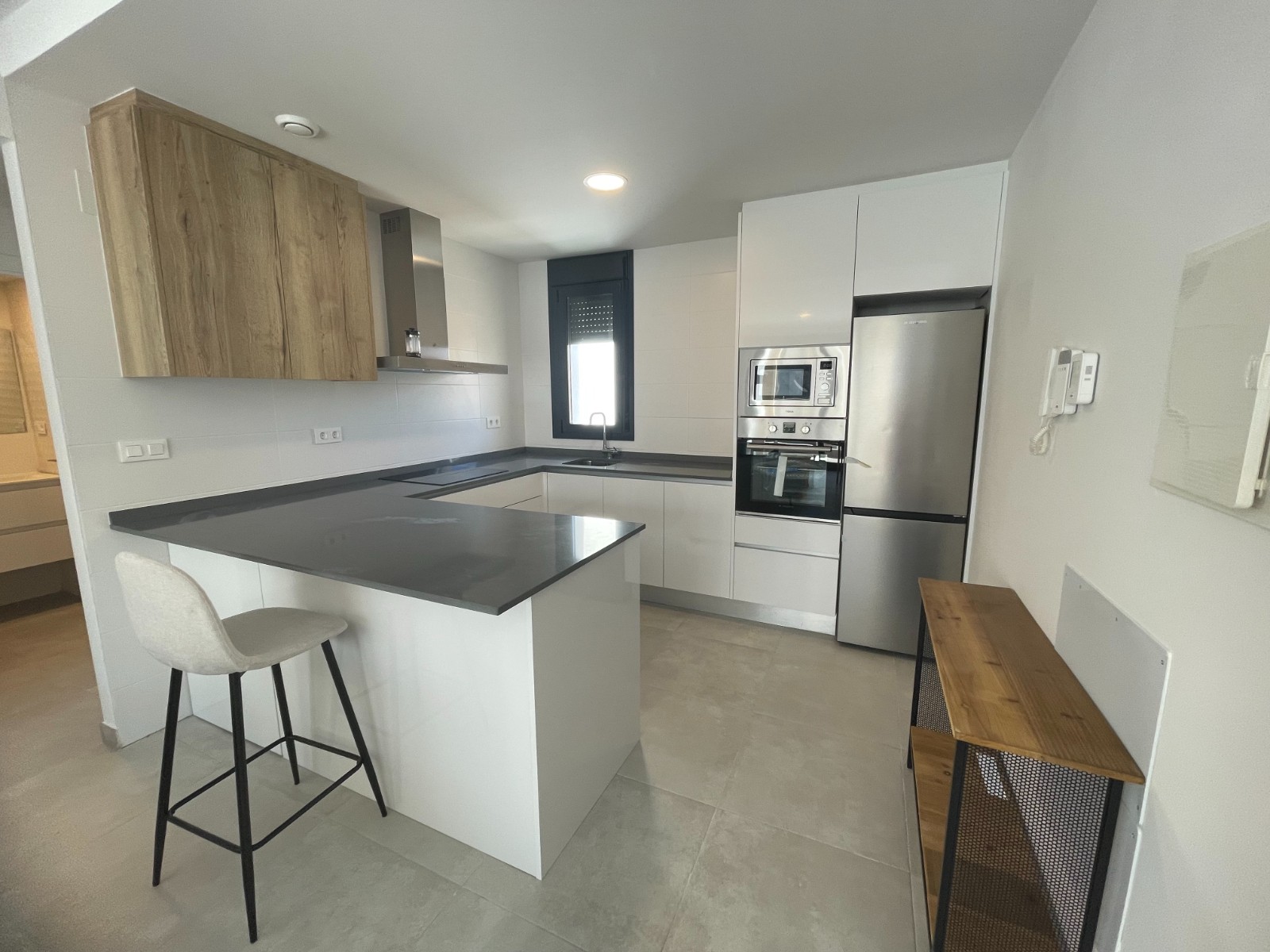 Apartament w Alicante, Hiszpania 2 sypialnie, 60 mkw. nr 146596