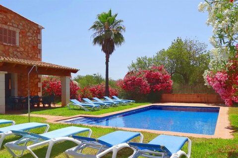 Villa en Felanitx, Mallorca, España 2 dormitorios, 130 m2 No. 148129