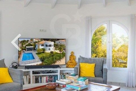 Villa for sale in Javea, Alicante, Spain 4 bedrooms, 275 sq.m. No. 159111 - photo 3