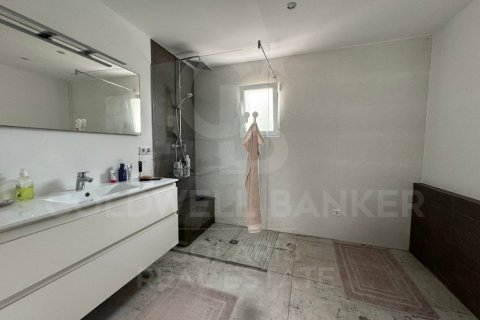 Villa en venta en Jávea, Alicante, España 4 dormitorios, 275 m2 No. 159111 - foto 7