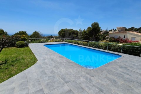 Villa for sale in Javea, Alicante, Spain 4 bedrooms, 275 sq.m. No. 159111 - photo 22