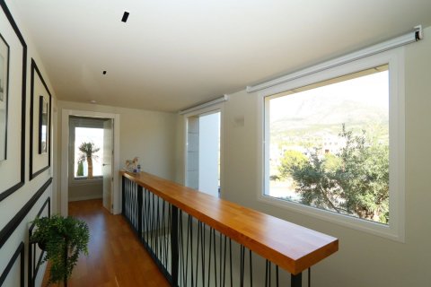 Villa till salu i Finestrat, Alicante, Spanien 3 sovrum, 224 kvm. Nr. 149981 - foto 22