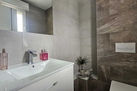 Villa for sale in Torremendo, Alicante, Spain 5 bedrooms, 250 sq.m. No. 149980 - photo 24