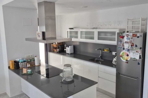 Villa en venta en Bigastro, Alicante, España 3 dormitorios,  No. 149983 - foto 3