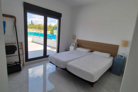 Villa en venta en Bigastro, Alicante, España 3 dormitorios,  No. 149983 - foto 5