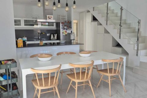 Villa en venta en Bigastro, Alicante, España 3 dormitorios,  No. 149983 - foto 4