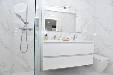 Villa for sale in Los Montesinos, Alicante, Spain 3 bedrooms, 108 sq.m. No. 149982 - photo 18