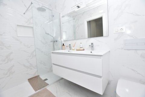 Villa for sale in Los Montesinos, Alicante, Spain 3 bedrooms, 108 sq.m. No. 149982 - photo 17