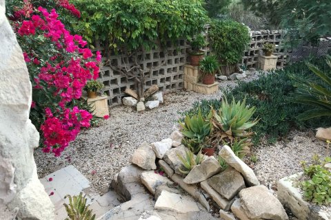 Finca till salu i Monovar, Alicante, Spanien 5 sovrum, 300 kvm. Nr. 149984 - foto 12