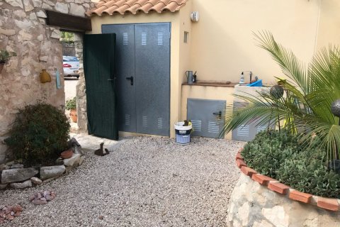 Finca till salu i Monovar, Alicante, Spanien 5 sovrum, 300 kvm. Nr. 149984 - foto 9