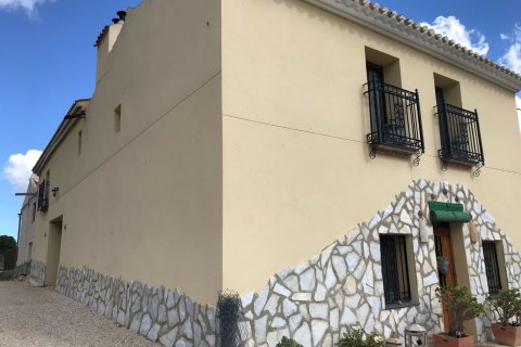 Finca till salu i Monovar, Alicante, Spanien 5 sovrum, 300 kvm. Nr. 149984 - foto 7
