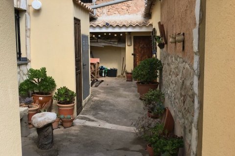 Finca till salu i Monovar, Alicante, Spanien 5 sovrum, 300 kvm. Nr. 149984 - foto 16