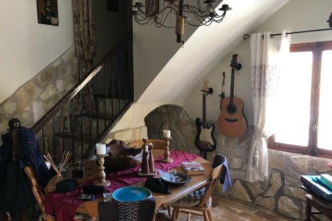 Finca till salu i Monovar, Alicante, Spanien 5 sovrum, 300 kvm. Nr. 149984 - foto 20