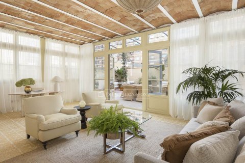 Apartment à vendre à Barcelona, Espagne, 3 chambres, 200 m2 No. 150249 - photo 26