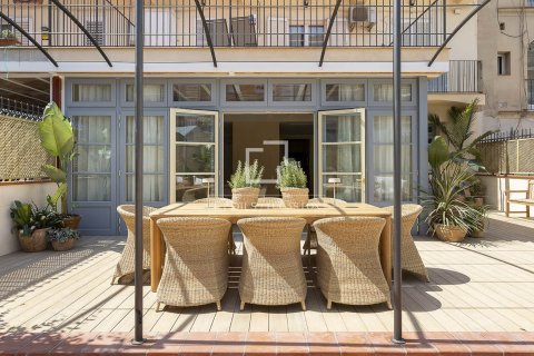 Apartment à Barcelona, Espagne 3 chambres, 200 m2 No. 150249