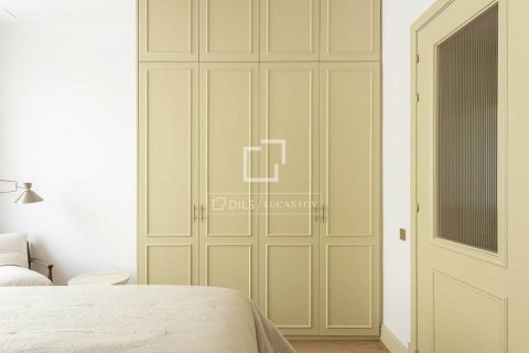 Apartment à vendre à Barcelona, Espagne, 3 chambres, 200 m2 No. 150249 - photo 16